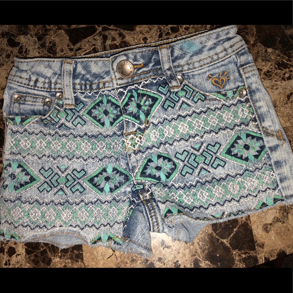 Justice jean/denim shorts girls size 5.
